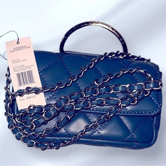 QUILTED CROSSBODY THICK METAL RING HANDLE AND STRAP NWT FREE W PURCHASE OVER 20 - Picture 5 of 5